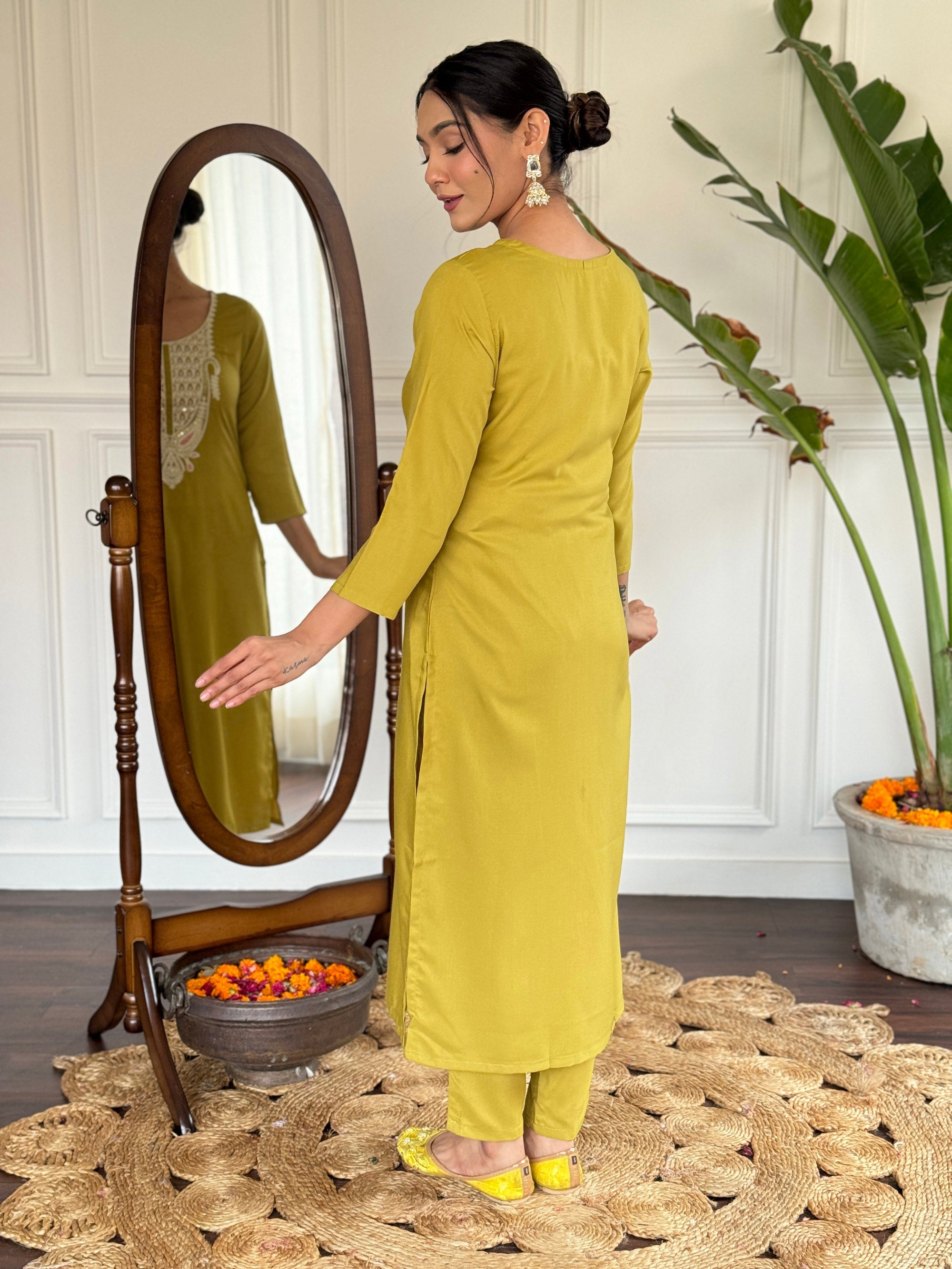Beautiful Liril Petrol Color Viscose Slub Kurtis Pant Set