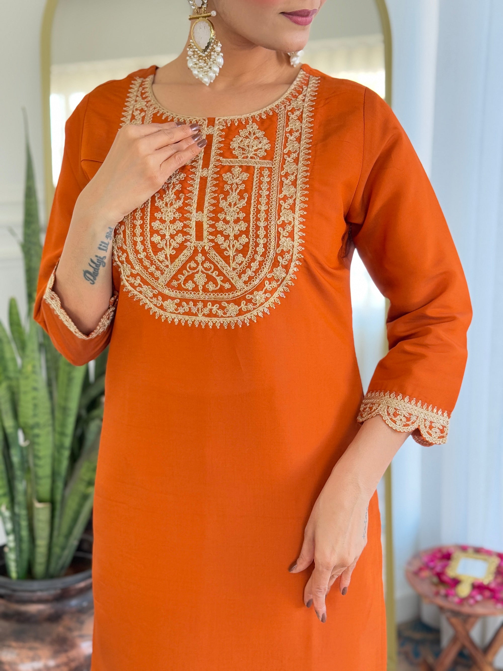 Beautiful Orange Color Viscose Rayon Fabric Kurtis Pant Set
