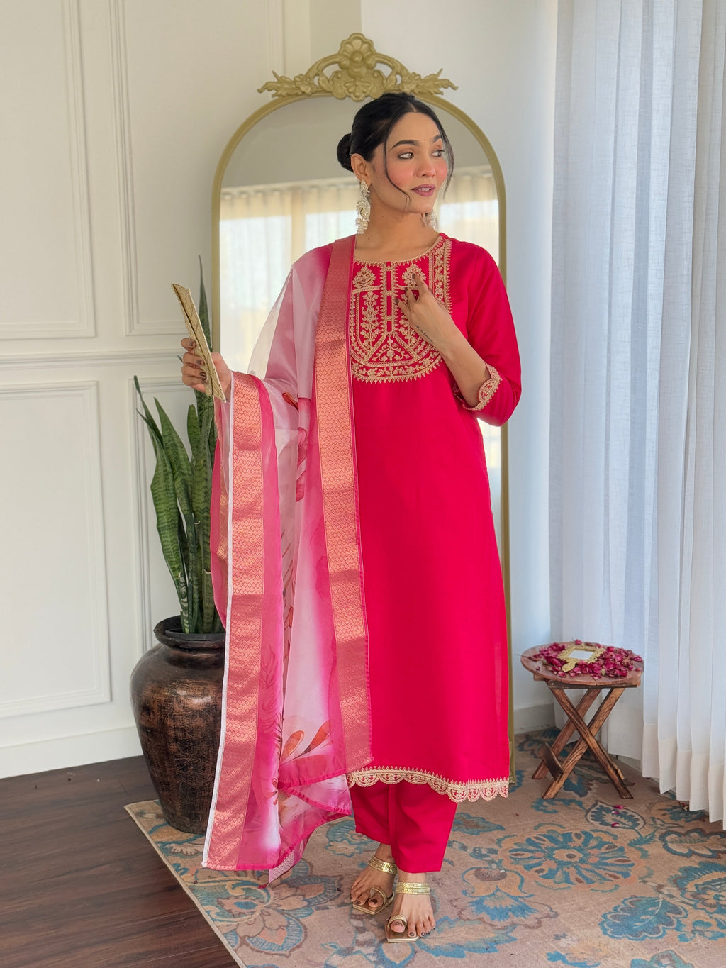 Beautiful Rani Color Viscose Rayon Fabric Kurtis Pant Set