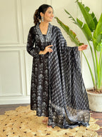 Beautiful Black Pure Cotton Fabric Kurtis Pant Set