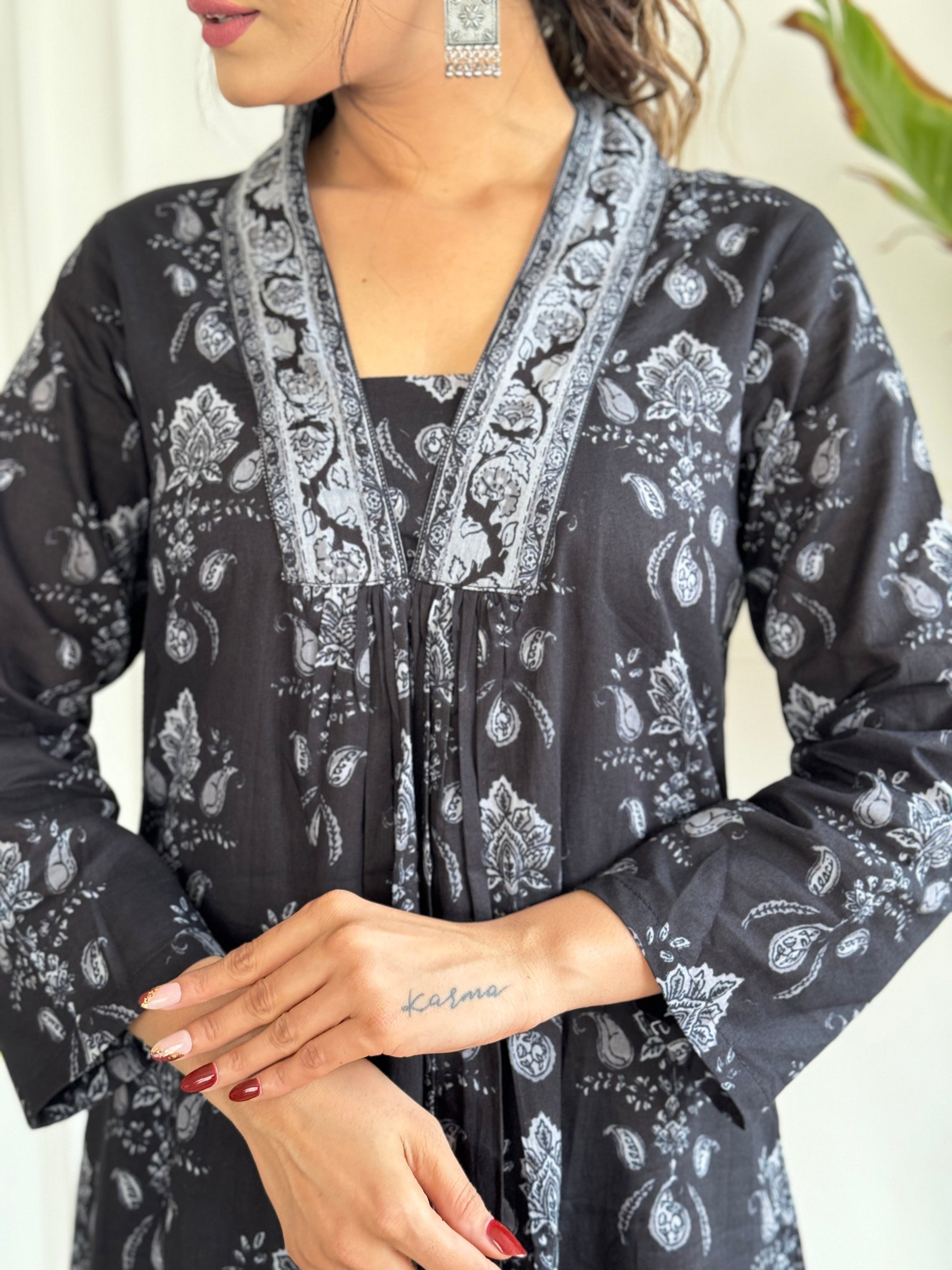 Beautiful Black Pure Cotton Fabric Kurtis Pant Set