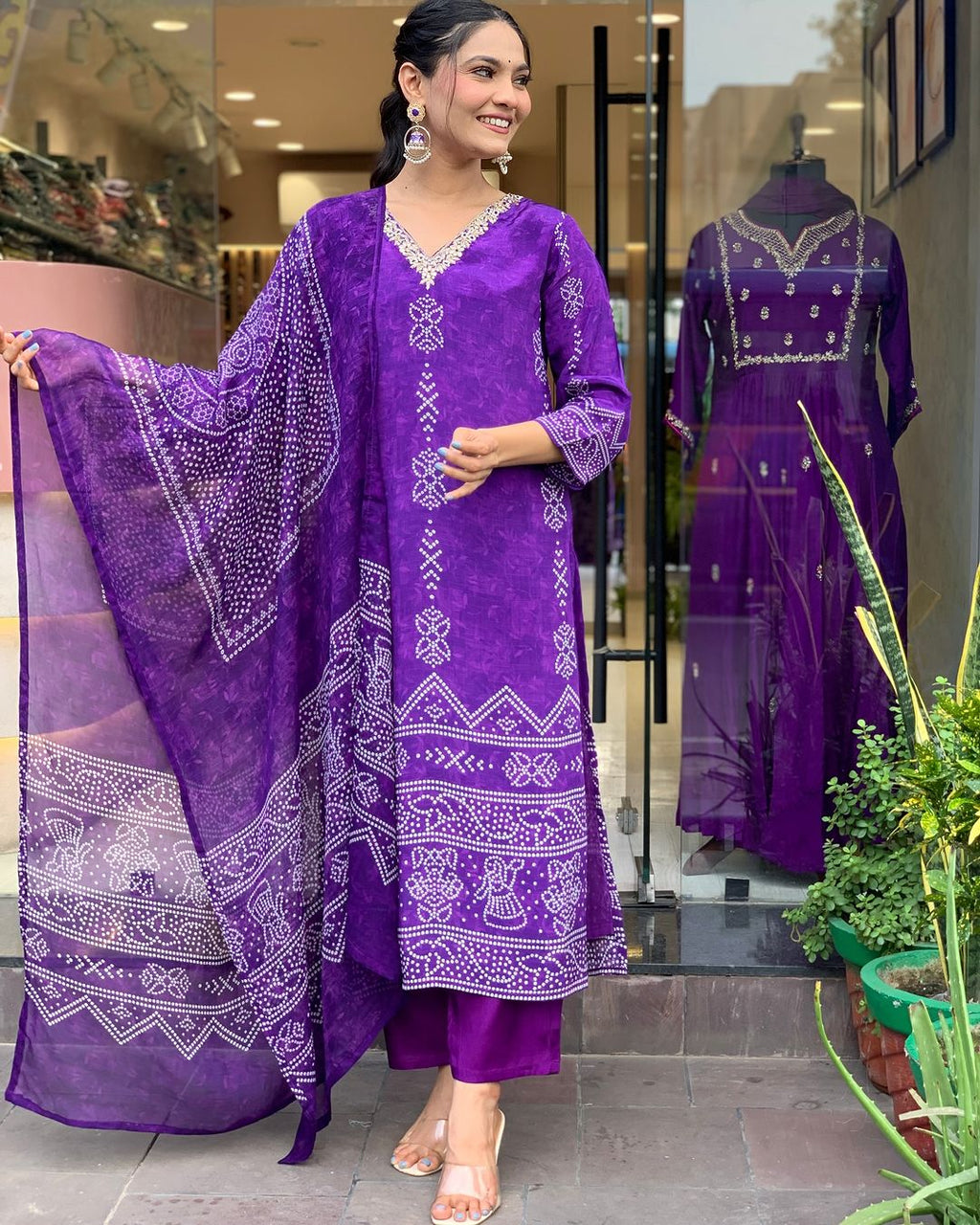Beautiful Pulpal French Crepe Fabric Kurtis Pant Set