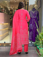 Beautiful Pink French Crepe Fabric Kurtis Pant Set