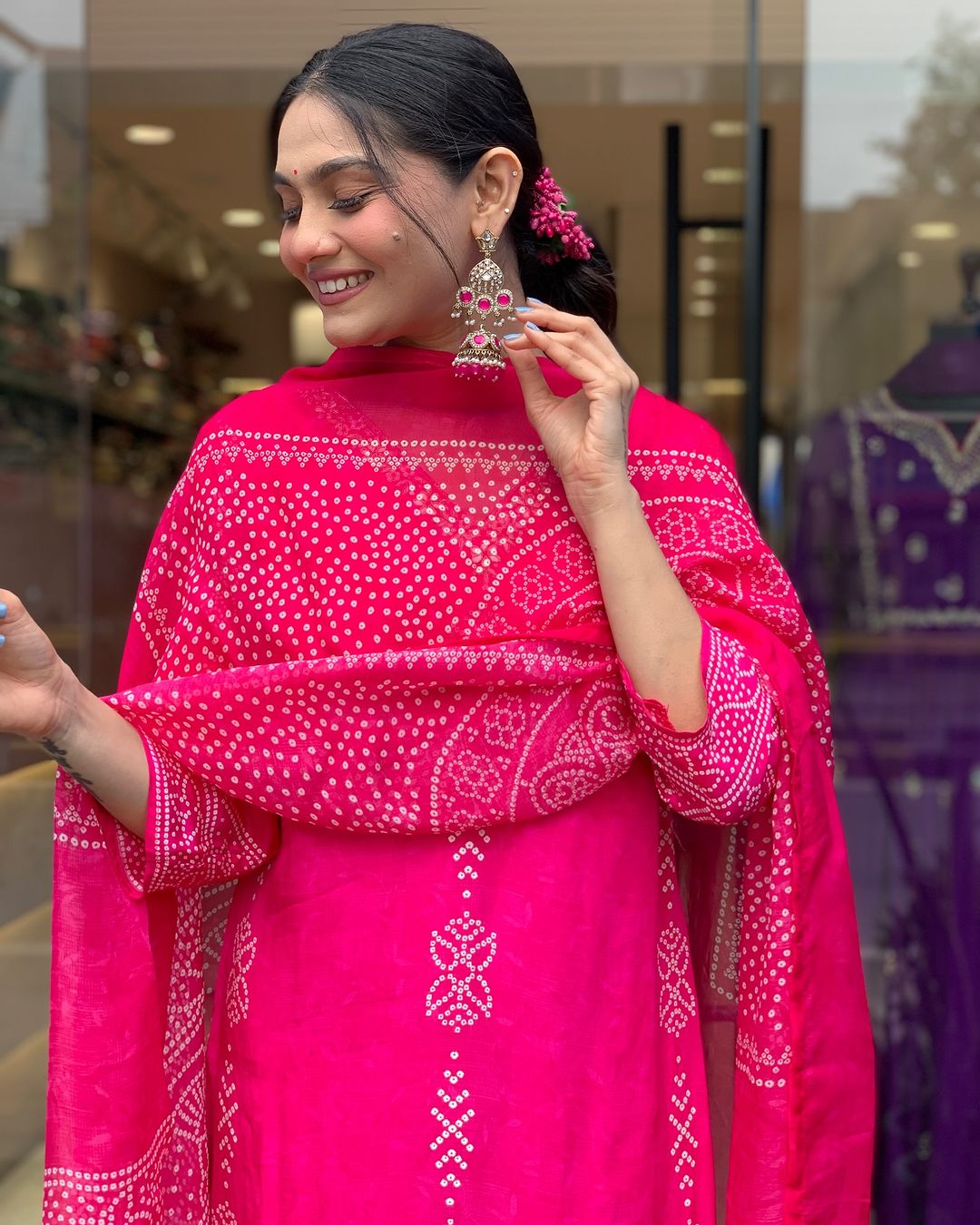 Beautiful Pink French Crepe Fabric Kurtis Pant Set
