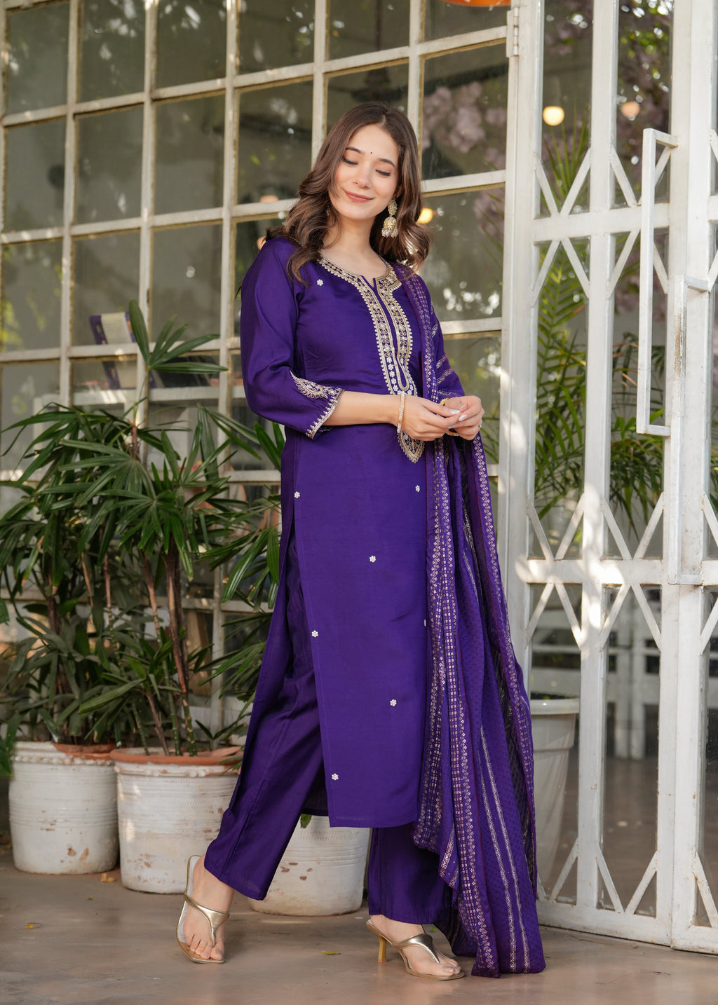 Beautiful Blue Viscose Chanderi Fabric Kurtis Pant Set