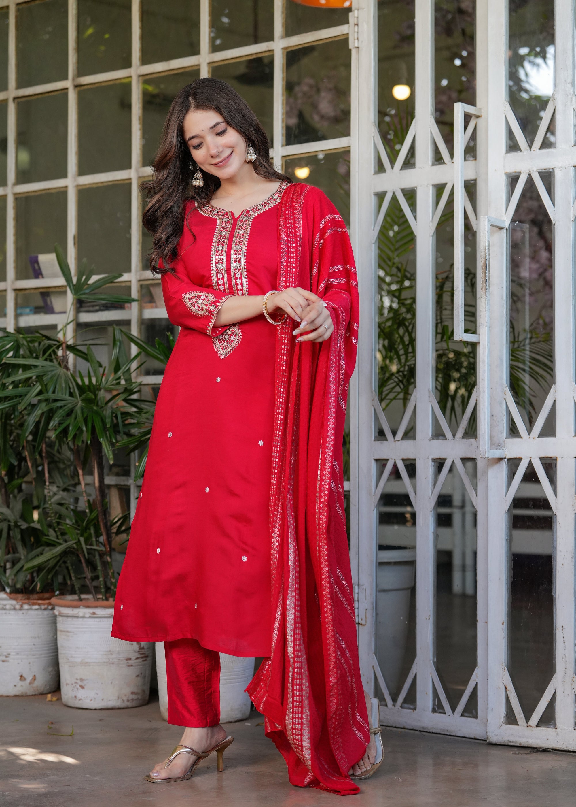 Beautiful Red Viscose Chanderi Fabric Kurtis Pant Set