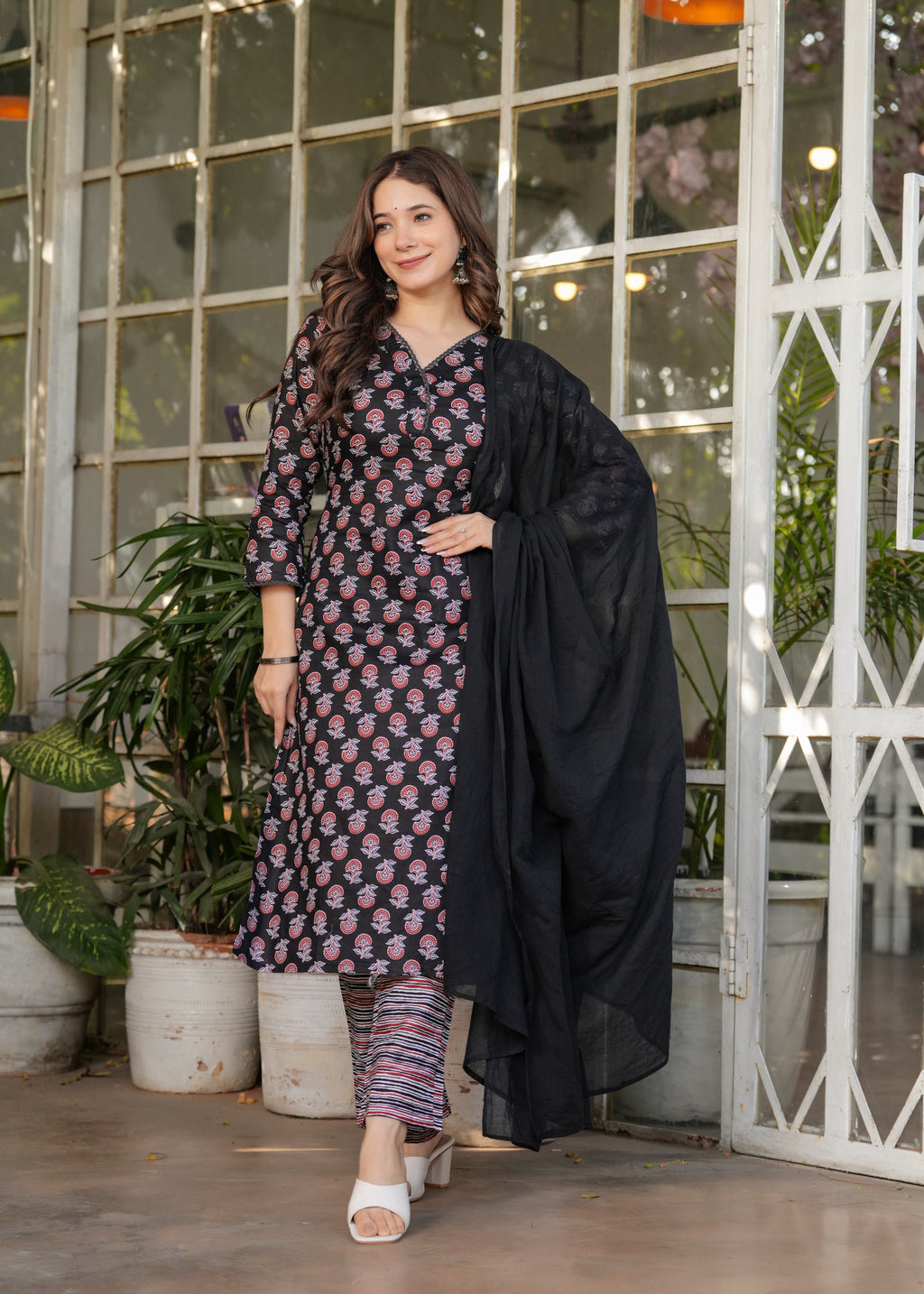 Beautiful Black Pure Cotton Fabric Kurtis Pant Set
