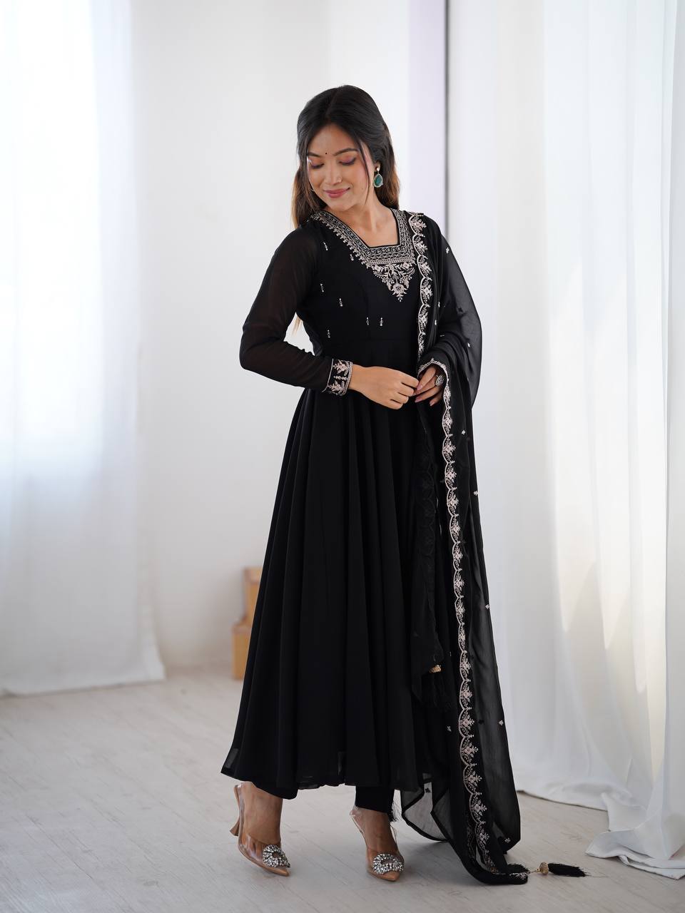 Black Pure Soft Fox Georgette Fabric Fully Flair Anarkali Salwar Suit
