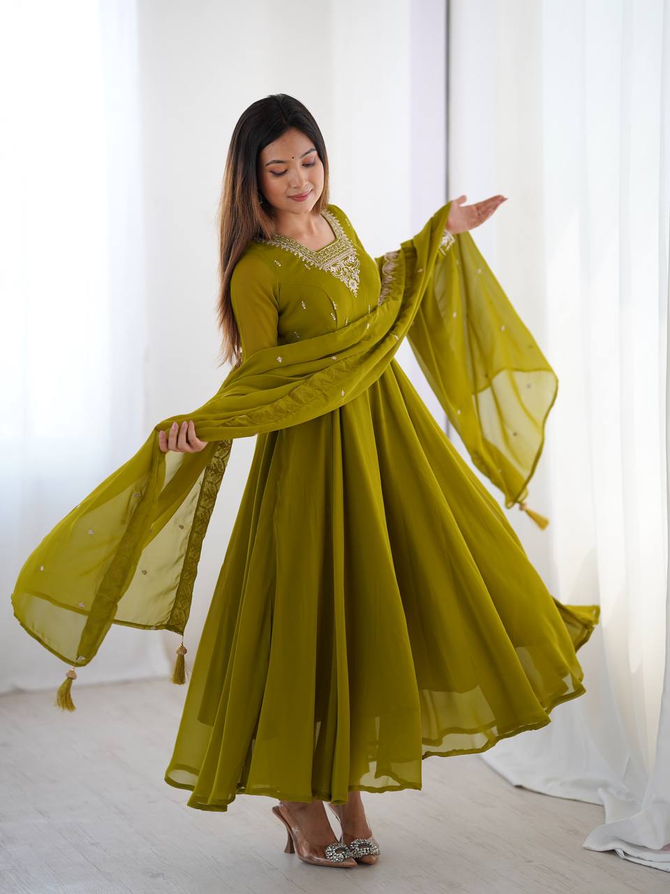 Mahendi Green Pure Soft Fox Georgette Fabric Fully Flair Anarkali Salwar Suit
