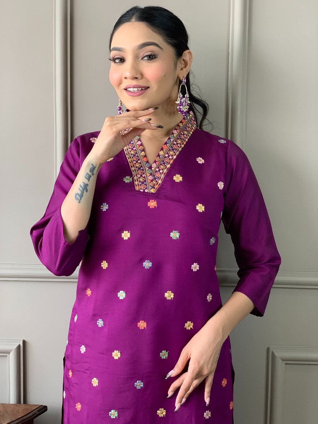 Beautiful Wine Viscose Chanderi Fabric Kurtis Pant Set