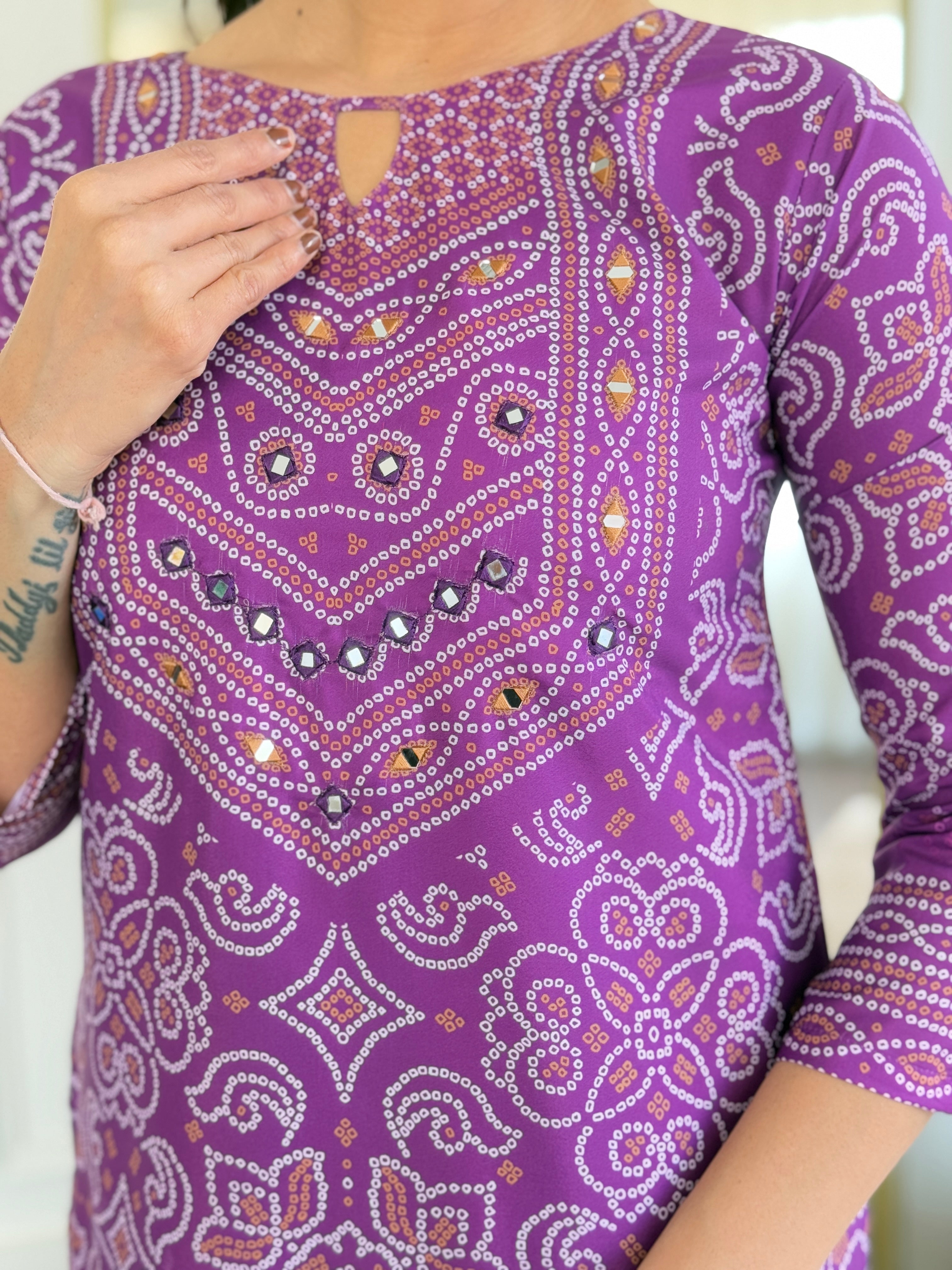 Beautiful Purple Franch Crepe Fabric Kurtis Pant Set