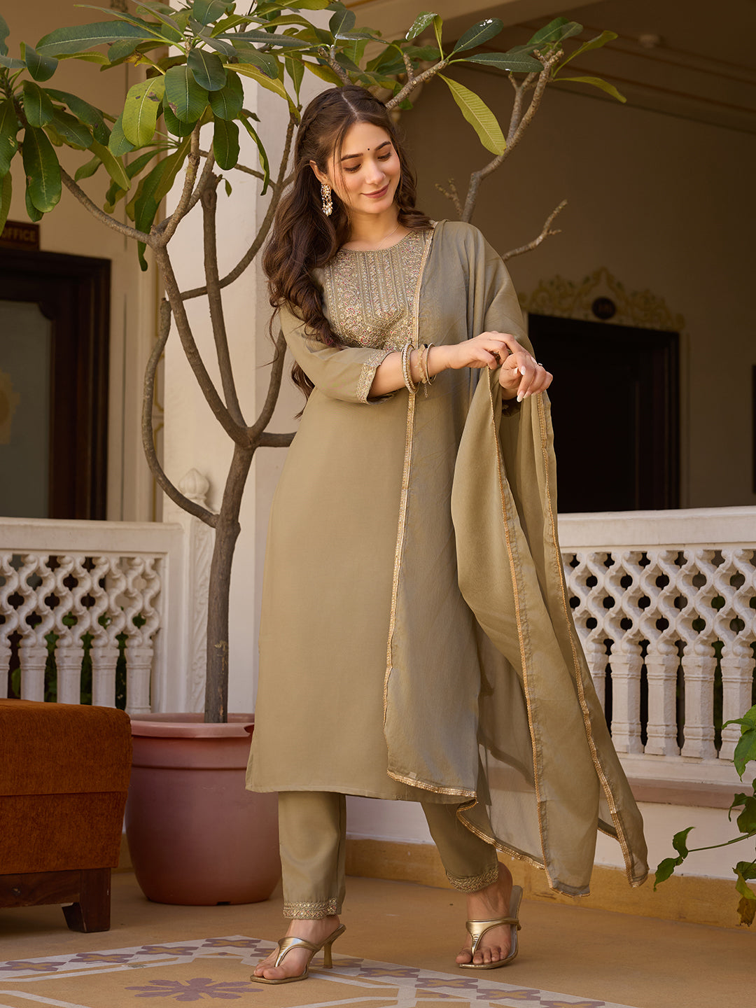 Beautiful Pista Color Rayon Fabric Kurtis Pant Set