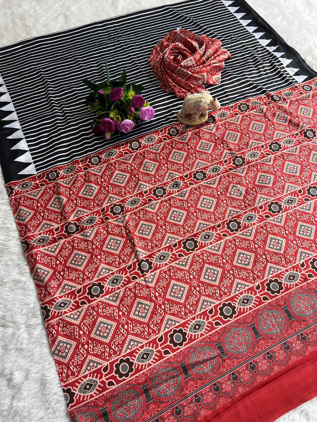 Ajrakh Primum Modal Silk Saree With Blouse
