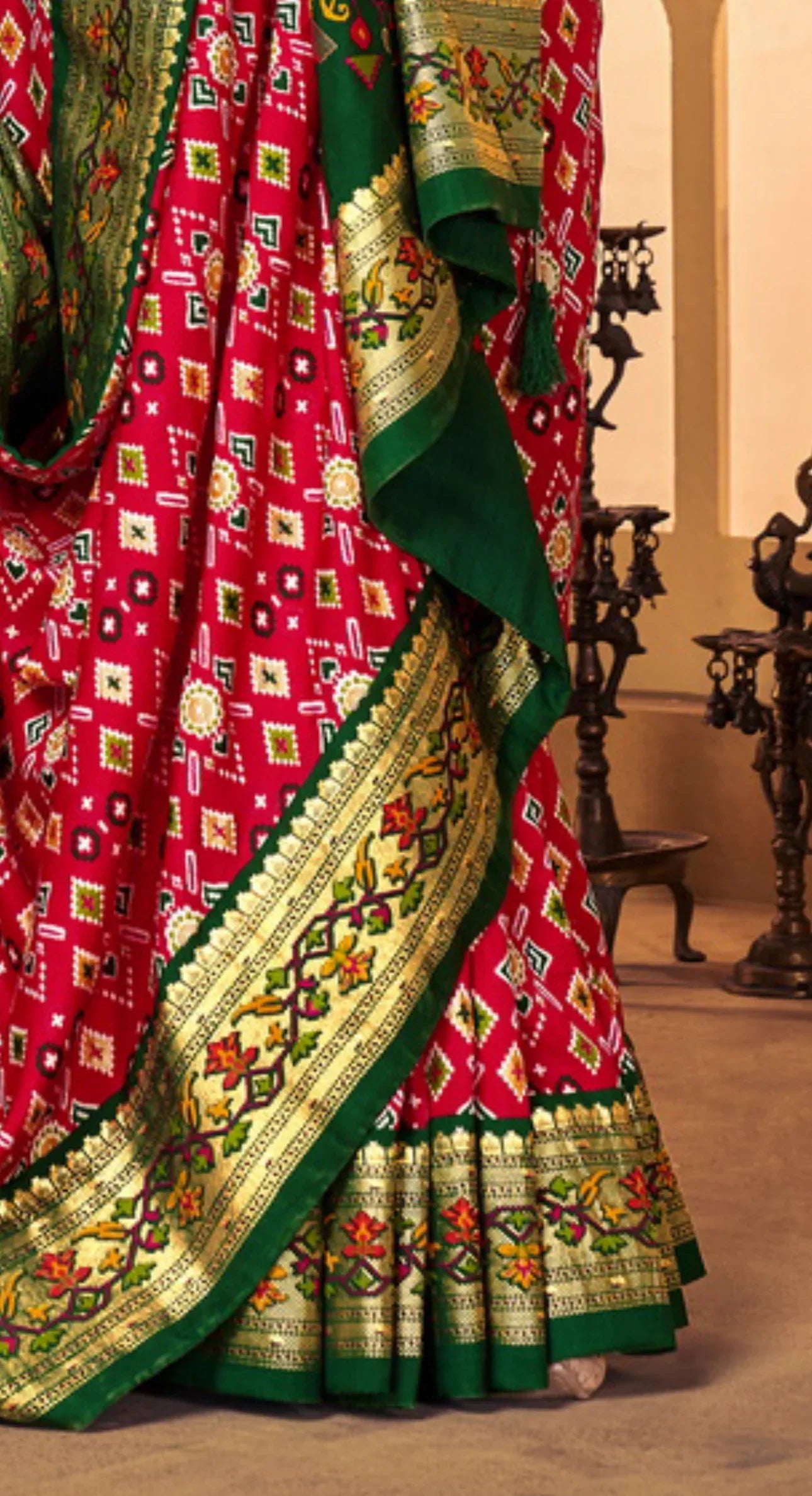 Redish Maroon Soft Dola Silk Paithani Patola Saree SBS5