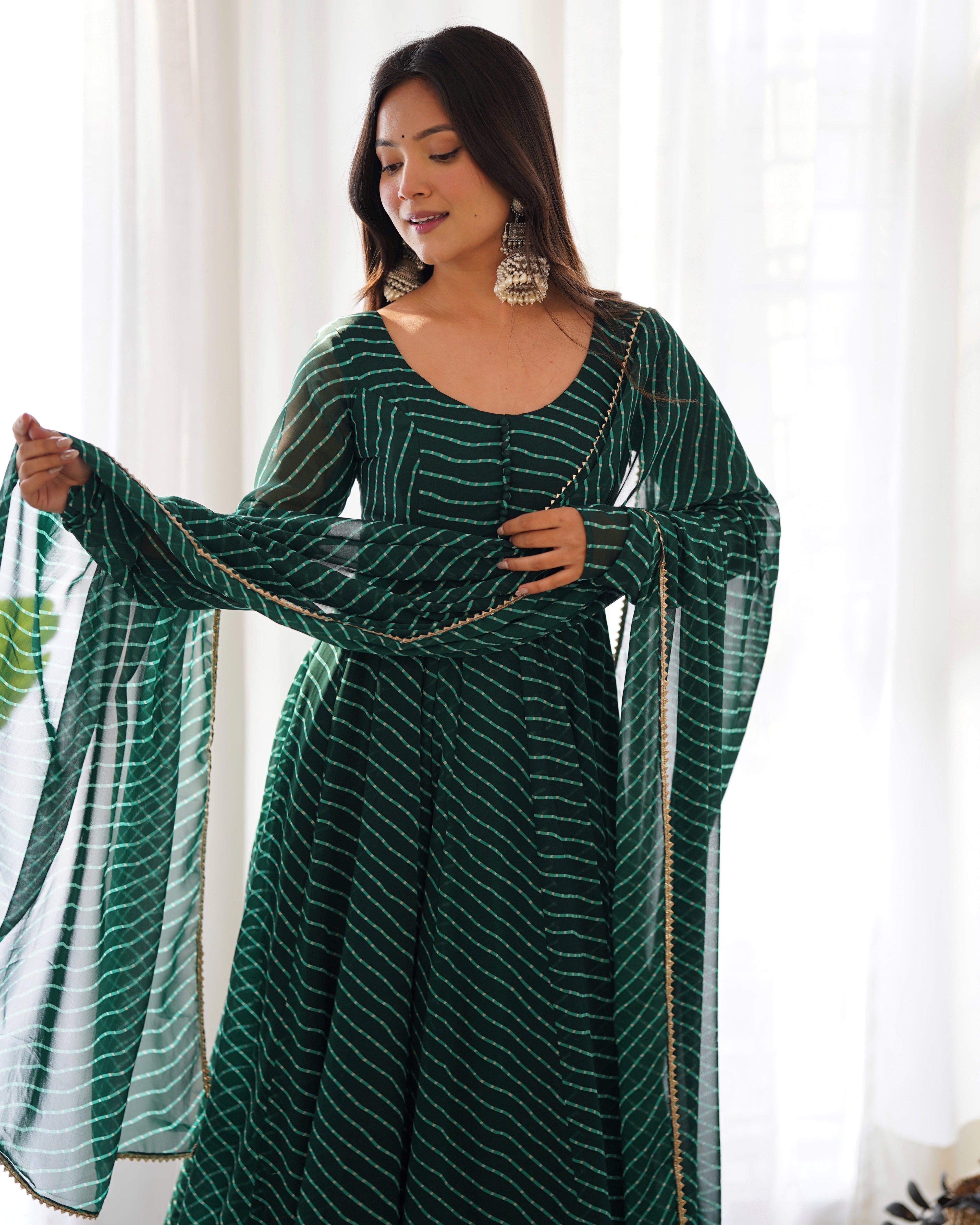 Bottle Green Pure Fox Georgette Laheriya Print Fabric Fully Flair Anarkali Duppta With Pent