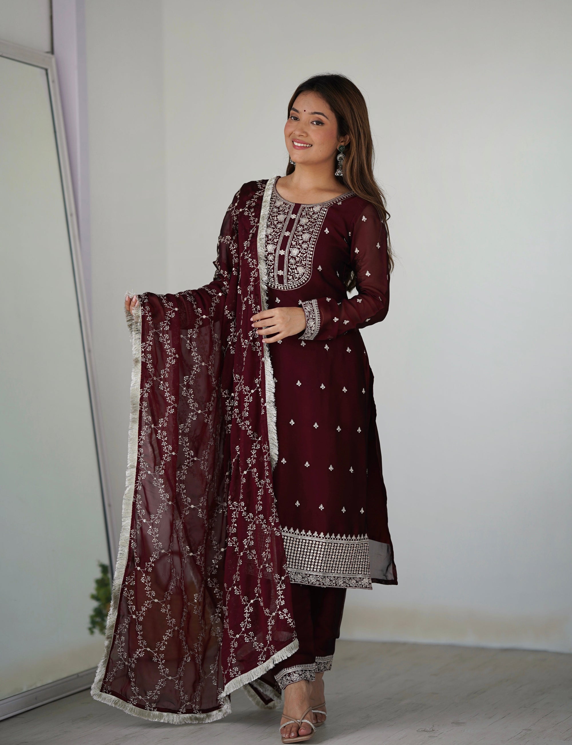 MAROON BEAUTIFUL PURE BLOOMING RANGOLI SILK FABRIC STRAIGHT FIT KURTA WITH DUPPTA SET (Copy)