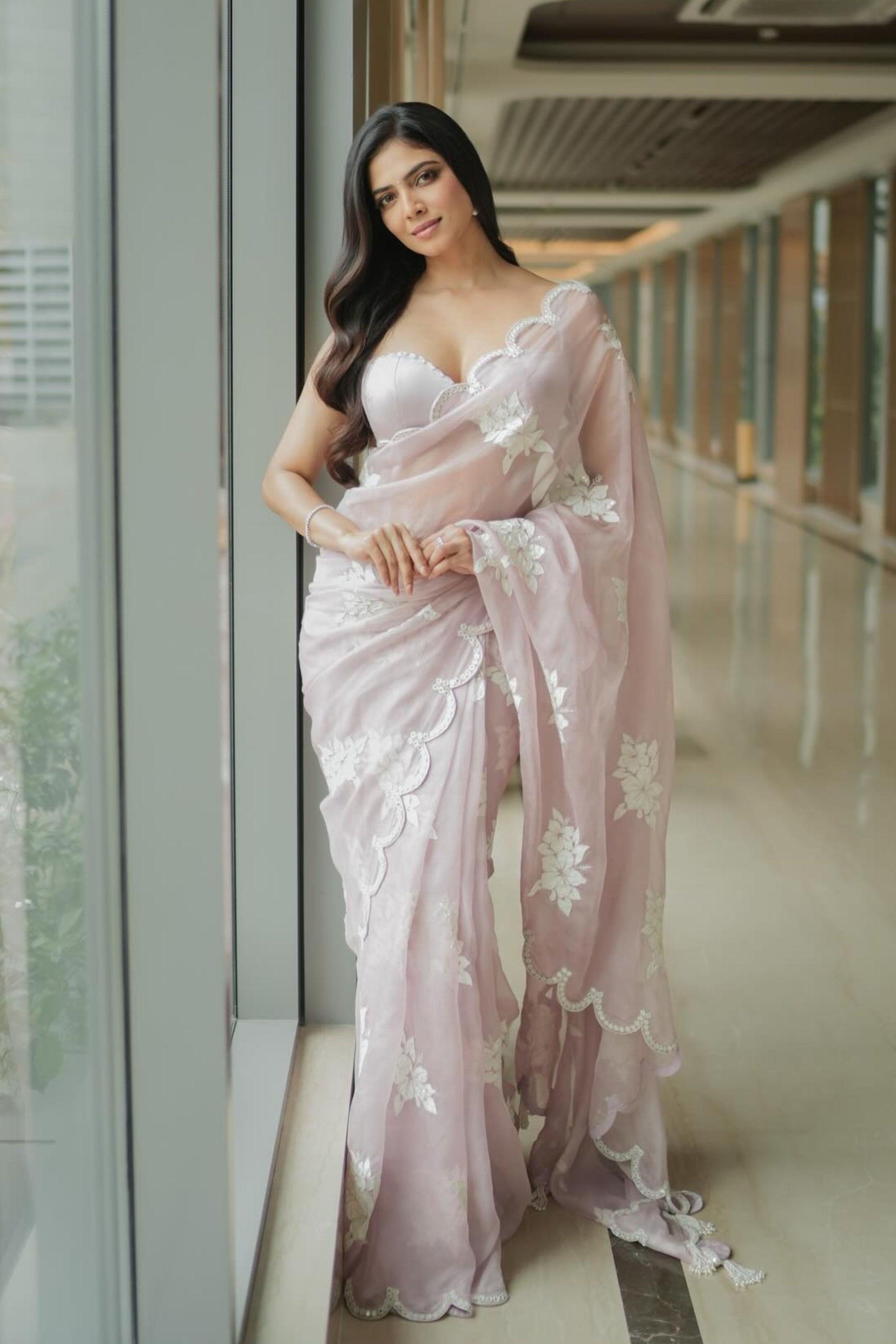 Fabulous Zimmy Chhu With Multi Thread  And Cut Work Border