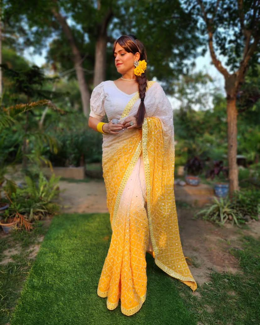Heavy Fox Georgette With Pedding Print And 7.MM Sequence + Multi🔖 Work In Allover Saree