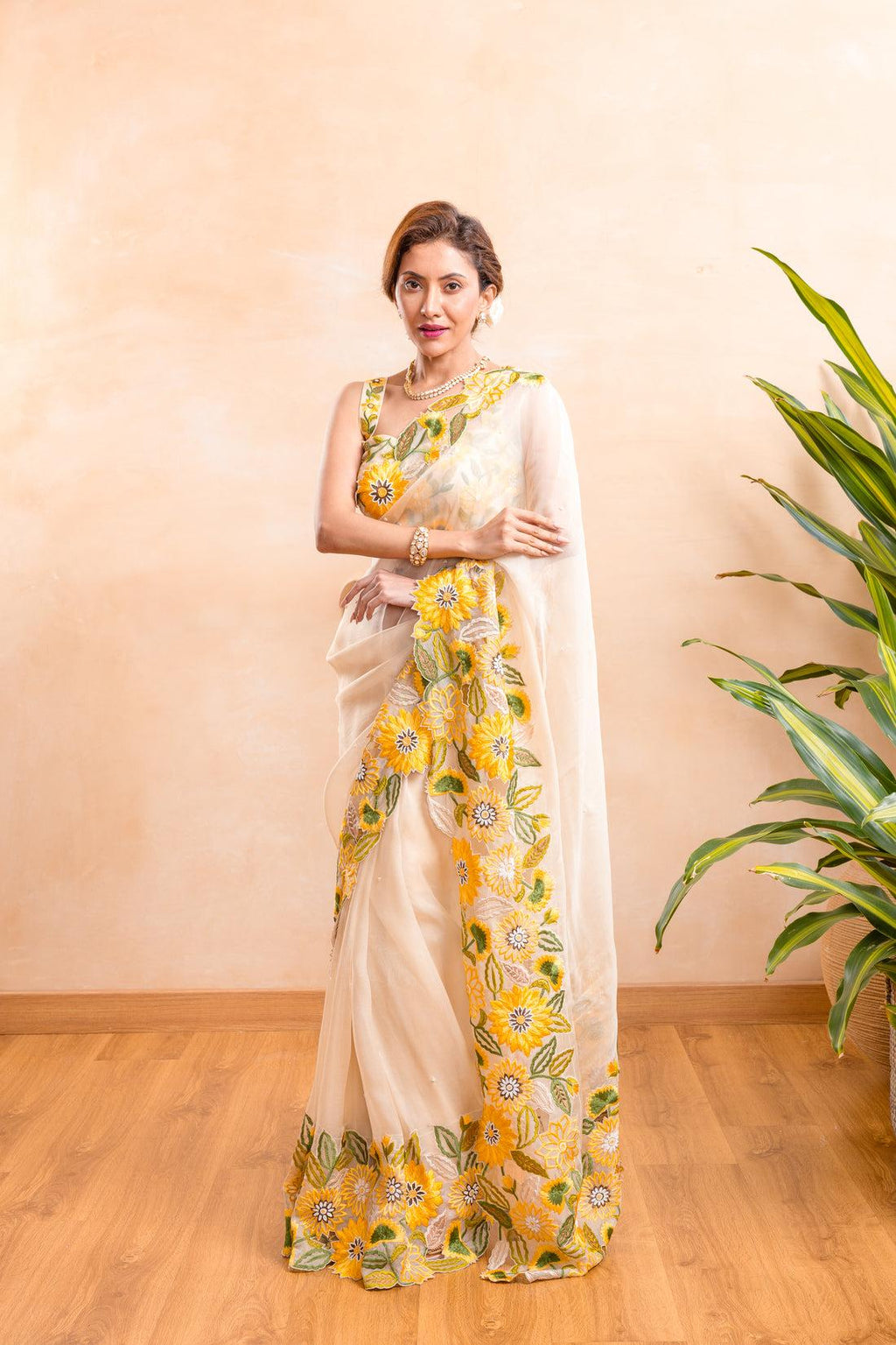 Khadi Organza With Beautiful Flowers Design In Multi Embroidery C Pallu Cut Work