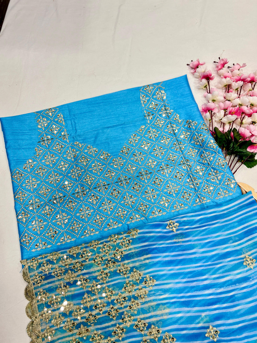 Heavy Fox Georgette With Beautiful Shibori Printed And Zari